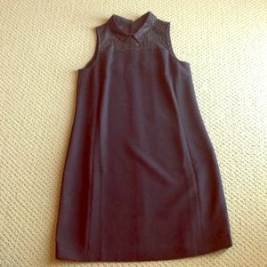 Black sleeveless dress